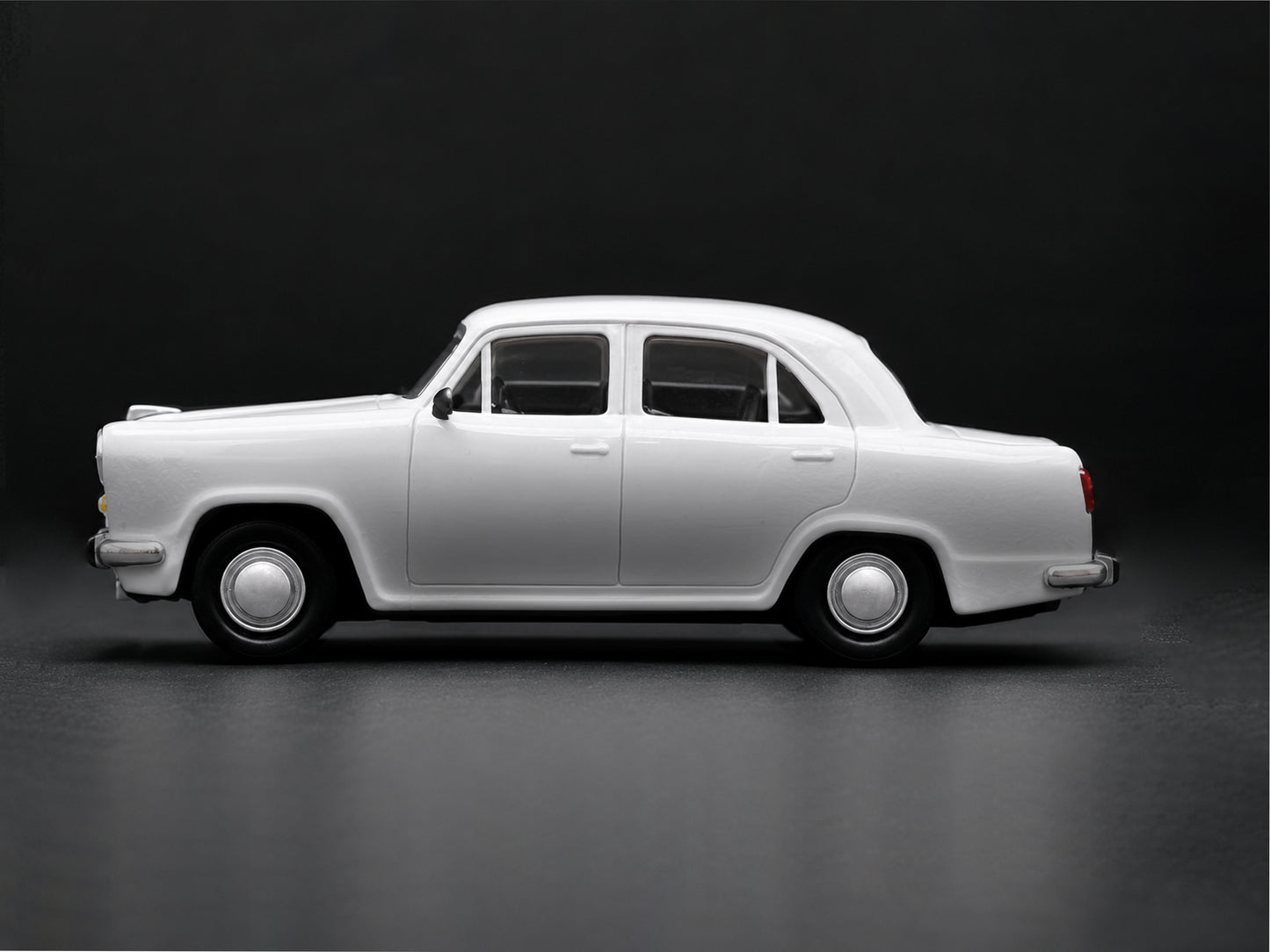 Hindustan Ambassador MK 3 1:54 scale