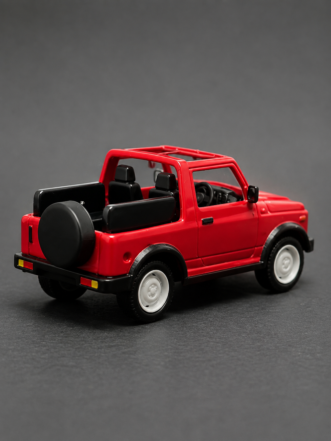 Suzuki Gypsy 1:64 scale